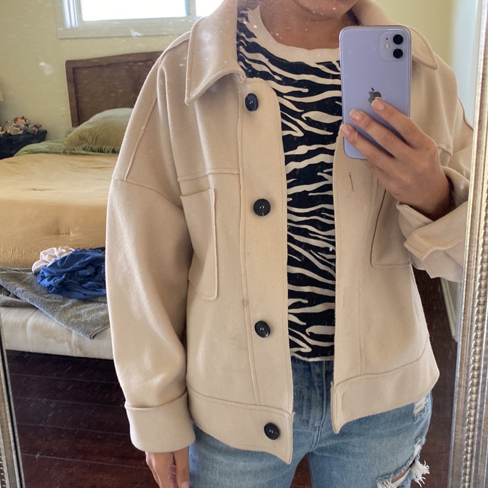 Light jacket- - Picture 6 of 8